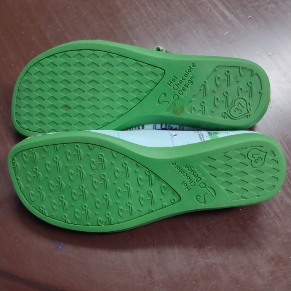 Chocolaticas Mary Jane Green and Blue World Map Flats with Strap, (2004) - Picture 6 of 9